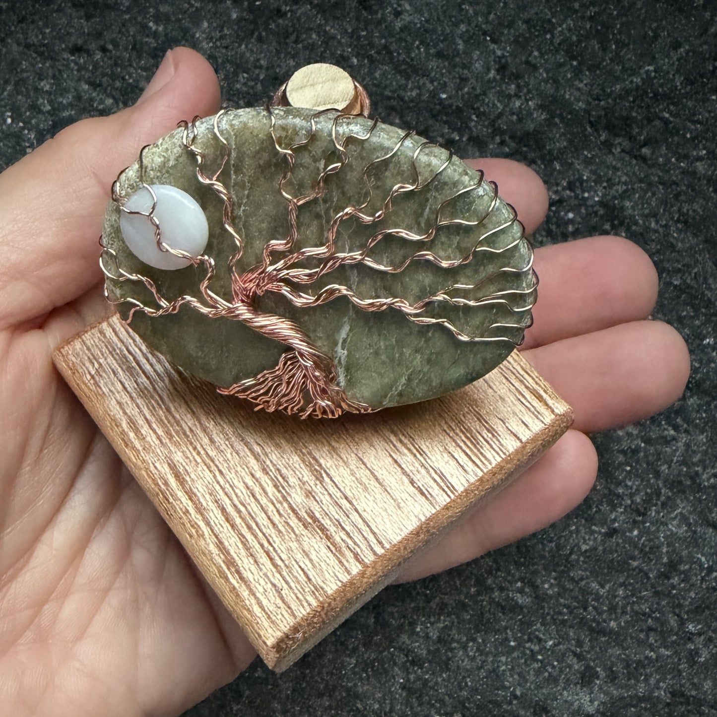 Serpentine Copper Display — Piece No. D003